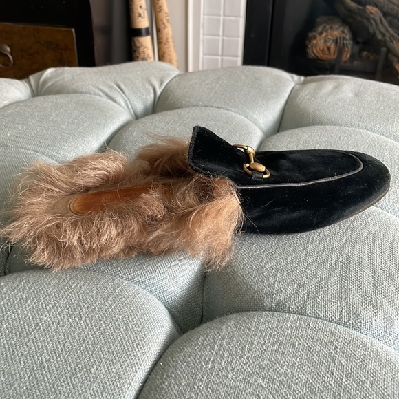Gucci Princetown Velvet Fur Mules - Picture 11 of 16
